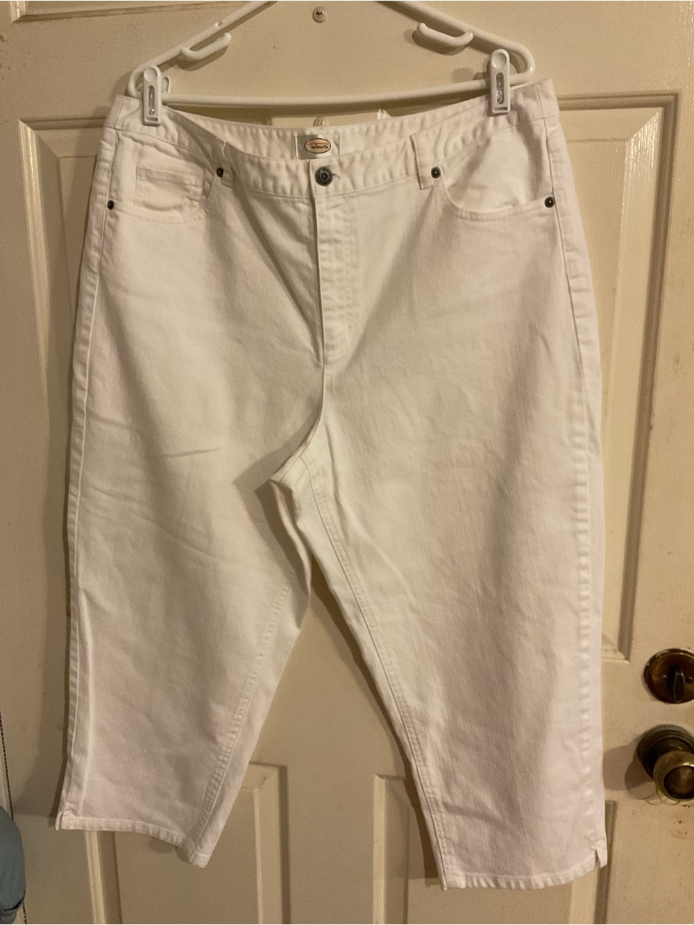 Talbots White Capri Denim High Rise Stretchy Sz. 18 ()38”x23”